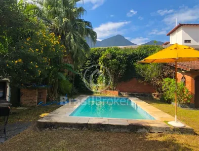 Casa de Condomínio com 3 Quartos à venda, 252m² no Anil, Rio de Janeiro