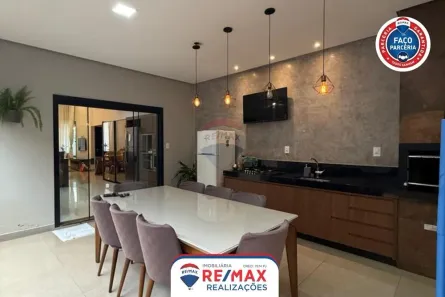Casa com 3 Quartos à venda, 302m² no Boa Vista, Patos de Minas