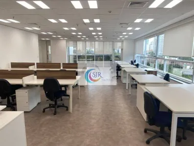 Sala Comercial para alugar, 531m² no Jardim das Acácias, São Paulo