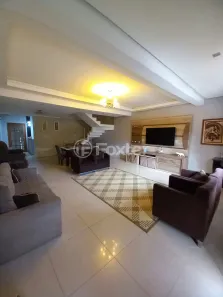 Casa com 3 Quartos à venda, 420m² no Vila Nova, Porto Alegre