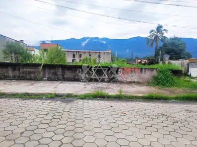Lote/Terreno à venda, 500m² no Balneário Copacabana, Caraguatatuba