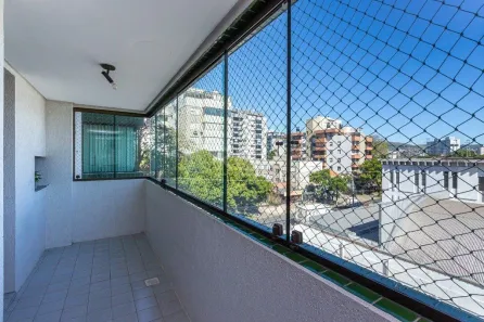 Apartamento com 2 Quartos à venda, 78m² no Santana, Porto Alegre