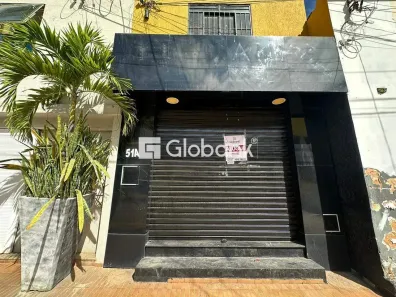 Ponto Comercial para alugar, 50m² no Centro, Montes Claros