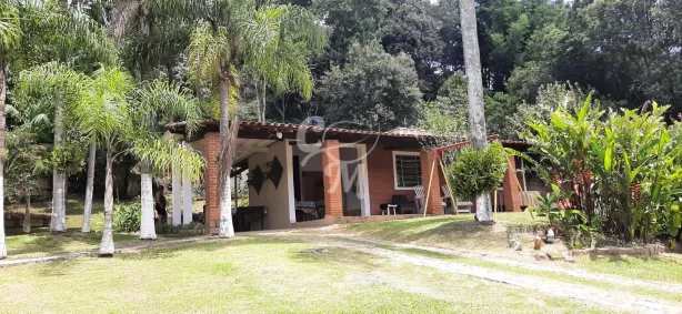 Fazenda/Sítio com 2 Quartos à venda, 2400m² no Fazenda Conceição, Jundiaí