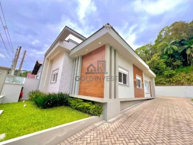 Casa com 3 Quartos à venda, 110m² no São Pedro, Brusque