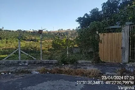 Lote/Terreno à venda, 2656m² no Jardim Estrela II, Varginha