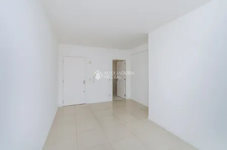 Apartamento com 3 Quartos para alugar, 75m² no Partenon, Porto Alegre