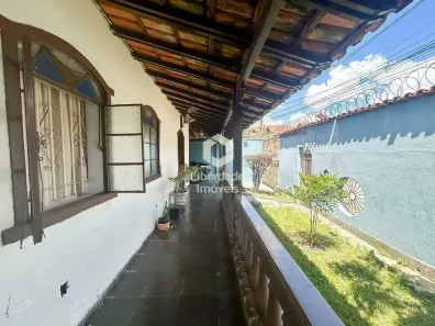 Casa com 3 Quartos à venda, 300m² no Alto Caiçaras, Belo Horizonte