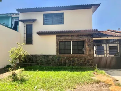 Sobrado com 3 Quartos à venda, 291m² no Rubem Berta, Porto Alegre