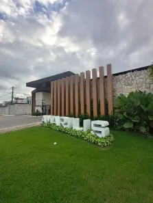 Sobrado com 4 Quartos à venda, 242m² no Papagaio, Feira de Santana