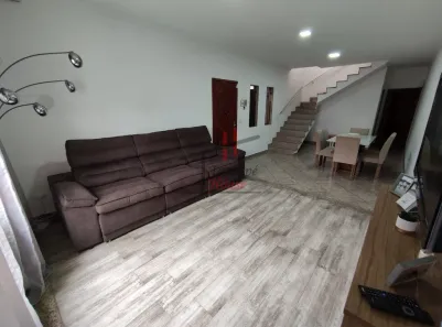 Casa com 3 Quartos à venda, 130m² no Jardim Textil, São Paulo