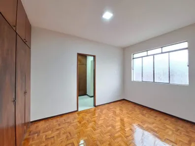 Apartamento com 3 Quartos para alugar, 85m² no Centro, Divinópolis