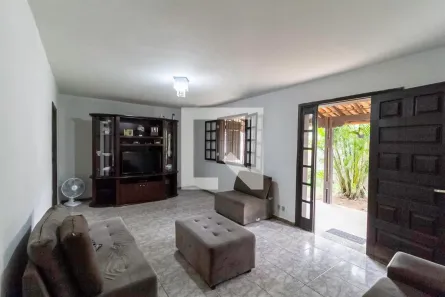 Casa com 3 Quartos à venda, 350m² no Santa Amélia, Belo Horizonte