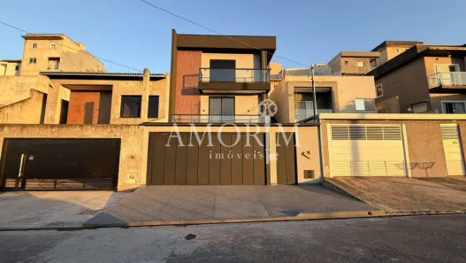 Casa com 3 Quartos à venda, 191m² no Portais (Polvilho), Cajamar