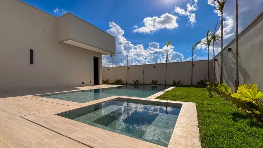 Casa de Condomínio com 5 Quartos à venda, 355m² no Jardim Sul, Uberlândia