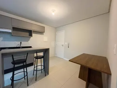 Apartamento com 2 Quartos para alugar, 55m² no Praia Brava de Itajaí, Itajaí