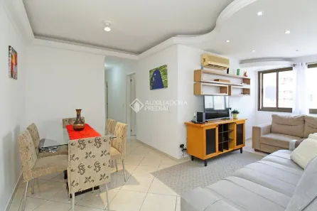 Apartamento com 3 Quartos à venda, 85m² no Vila Ipiranga, Porto Alegre