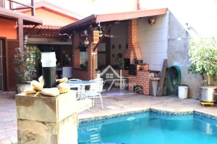 Casa com 3 Quartos para venda ou aluguel, 205m² no Centro, Sumaré