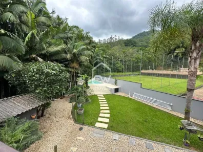 Casa com 3 Quartos à venda, 260m² no Ilha da Figueira, Jaraguá do Sul