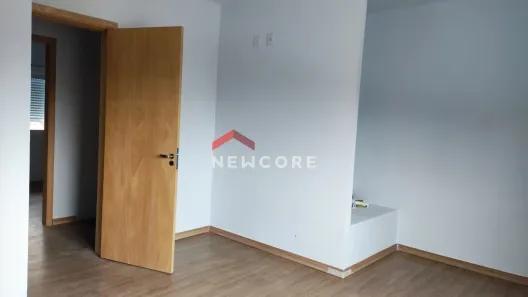 Sobrado com 2 Quartos à venda, 76m² no Fátima, Canoas