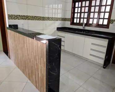 Sobrado com 4 Quartos à venda, 220m² no Residencial Santa Paula, Jacareí