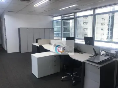 Sala Comercial à venda, 200m² no Vila Olímpia, São Paulo