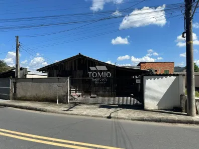 Casa com 4 Quartos à venda, 132m² no Bela Vista, Gaspar
