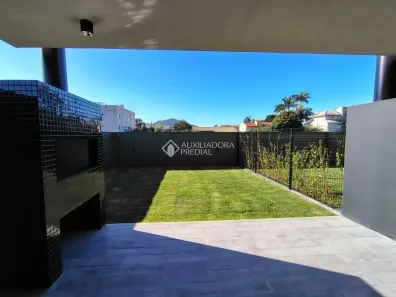 Casa com 3 Quartos à venda, 250m² no Ingleses do Rio Vermelho, Florianópolis