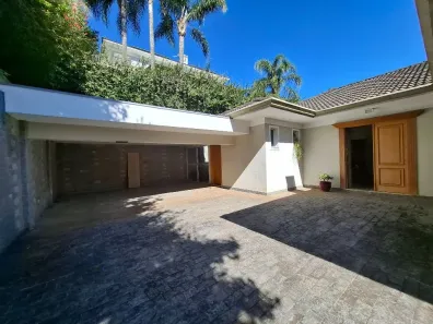 Casa de Condomínio com 3 Quartos para alugar, 330m² no Granja Viana II, Cotia