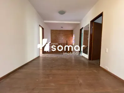 Imóvel Comercial com 4 Quartos para alugar, 330m² no Centro, Divinópolis