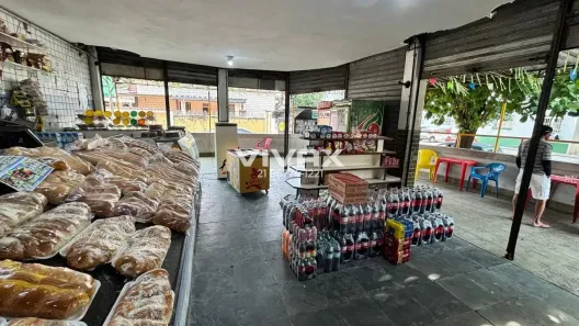 Ponto Comercial à venda, 150m² no Quintino Bocaiúva, Rio de Janeiro