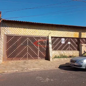 Casa com 3 Quartos à venda, 210m² no Jardim Cruzeiro do Sul, Bauru