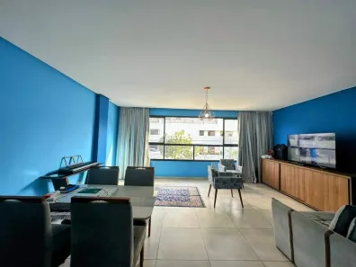Casa com 3 Quartos à venda, 174m² no Ponta da Praia, Santos