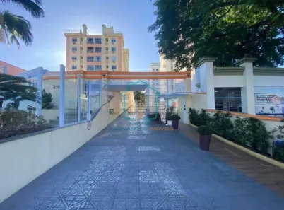 Apartamento com 2 Quartos à venda, 81m² no Coqueiros, Florianópolis