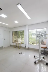 Sala Comercial com 8 Quartos para alugar, 200m² no Bosque da Saúde, Cuiabá