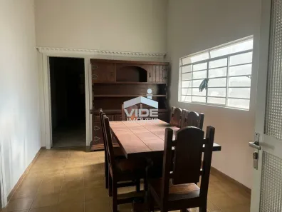Casa com 1 Quarto à venda, 165m² no Bosque, Campinas