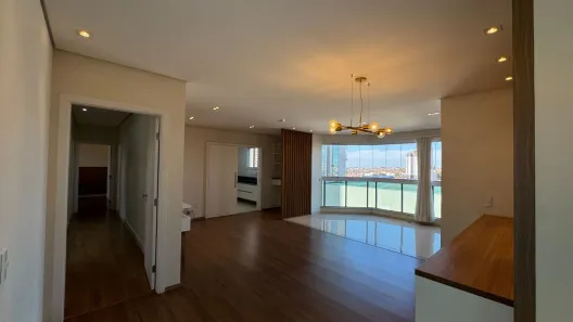 Apartamento com 3 Quartos à venda, 156m² no Chácara Floresta, Botucatu