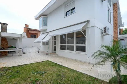 Casa de Condomínio com 4 Quartos à venda, 310m² no Alphaville, Santana de Parnaíba