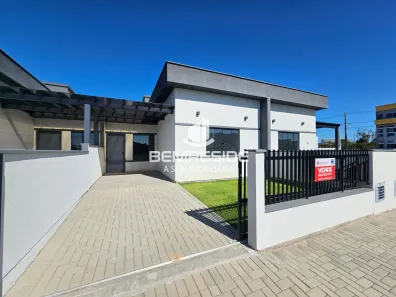 Casa com 2 Quartos para alugar, 62m² no Centro, Jaguaruna