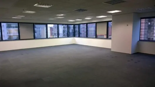 Sala Comercial para alugar, 150m² no Vila Nova Conceição, São Paulo