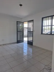 Apartamento com 3 Quartos para alugar, 80m² no Jardim Savóia, Ilhéus