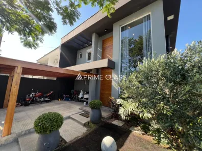 Sobrado com 3 Quartos à venda, 207m² no Estância Velha, Canoas