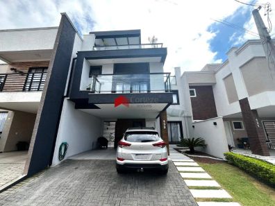 Sobrado com 4 Quartos à venda, 190m² no Costeira, São José dos Pinhais