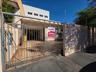 Casa com 3 Quartos à venda, 162m² no Petrópolis, Londrina