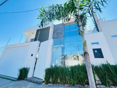 Sobrado com 4 Quartos à venda, 280m² no Jardim Imperial, Maringá