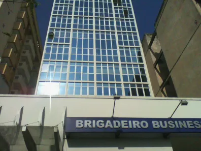 Sala Comercial à venda, 25m² no Jardim Vinte e Cinco de Agosto, Duque de Caxias