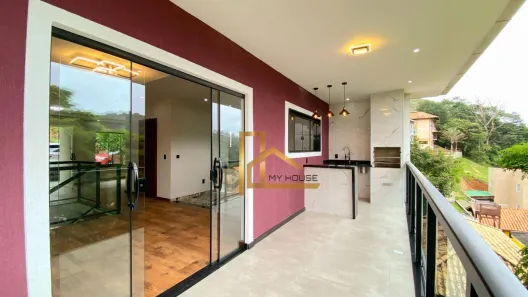 Casa com 3 Quartos à venda, 150m² no Albuquerque, Teresópolis