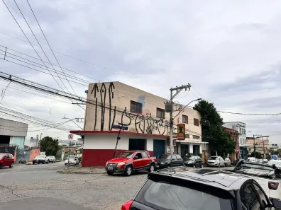 à venda, 435m² no Jardim Industrial, Contagem