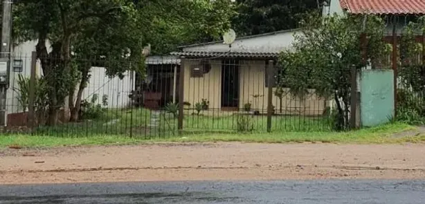 Lote/Terreno à venda, 300m² no Hípica, Porto Alegre