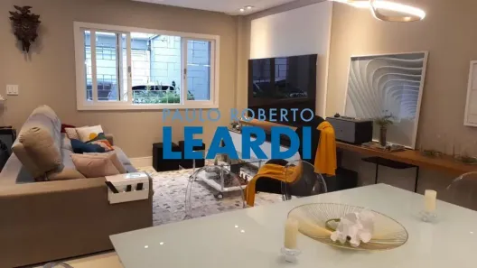 Sobrado com 2 Quartos à venda, 130m² no Campo Belo, São Paulo